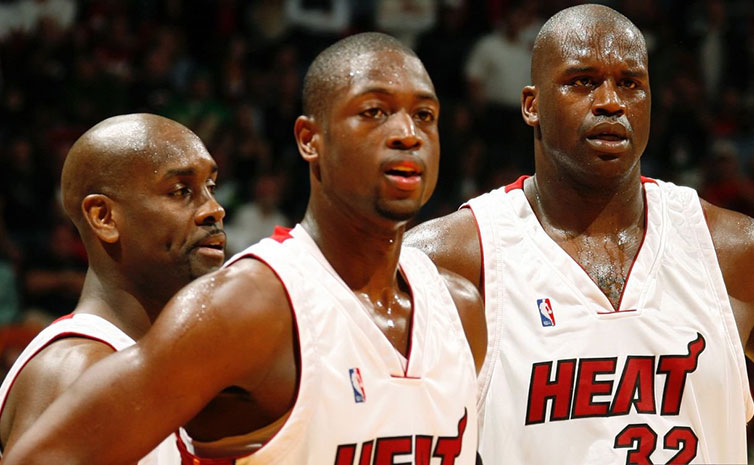 其中就包括, 佩顿效力迈, 佩顿特别将