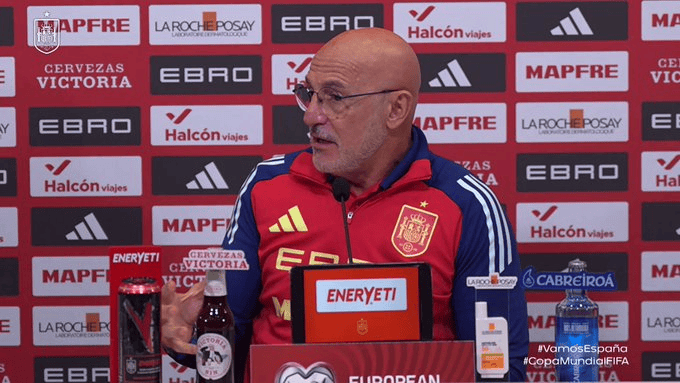 首先是为了, 名球员中挑